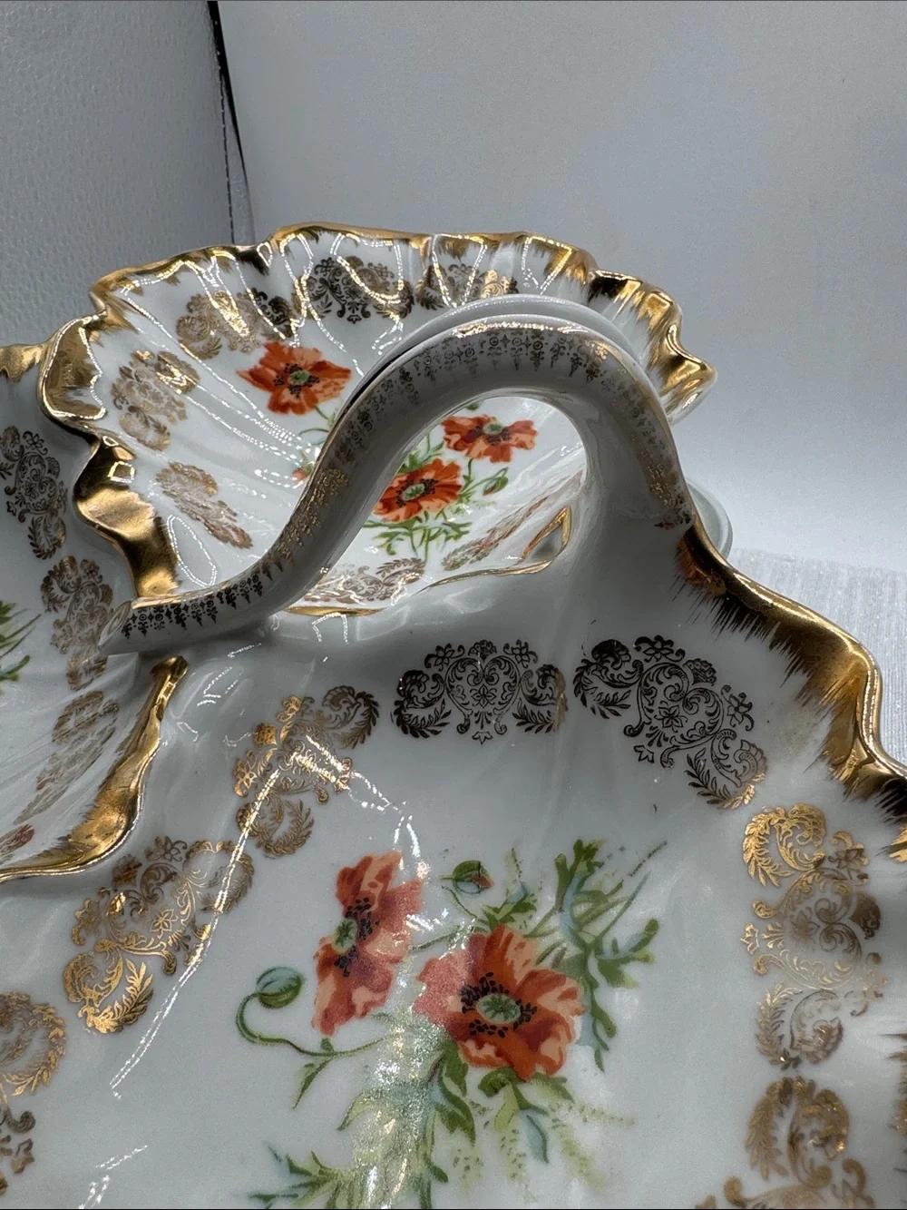 Victoria Carlsbad Divided Serving Dish Handle orange flowers Gold Trim scalloped